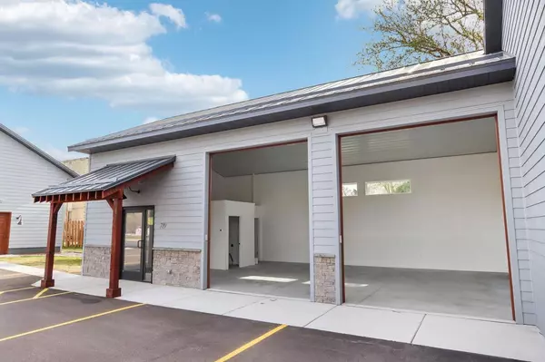 Watertown, WI 53094,719 W Main Street