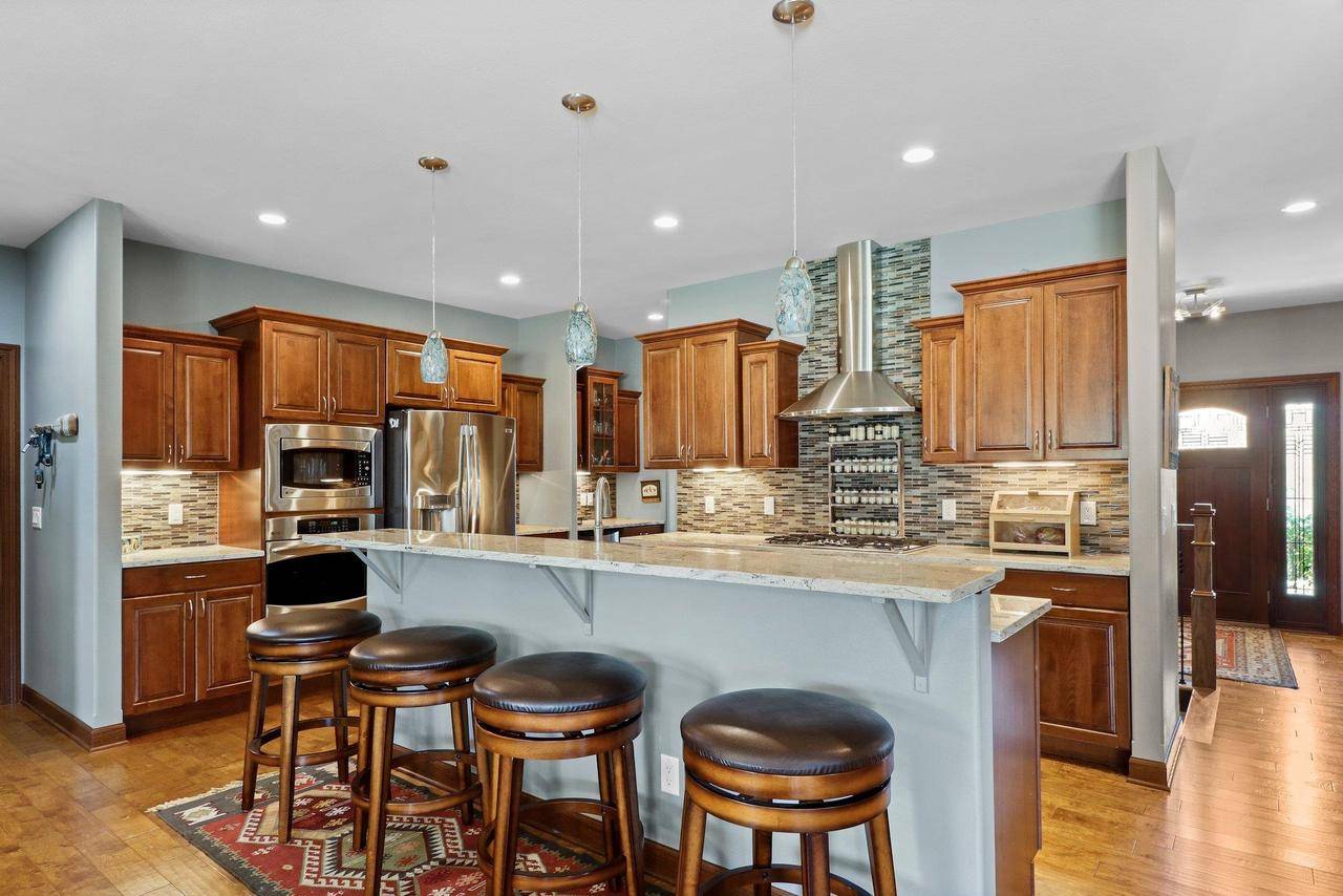 805 Mourning Dove Drive, Cottage Grove, WI 53527