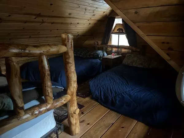 Harpers Ferry, IA 52146,2335 Andy Mountain Lane