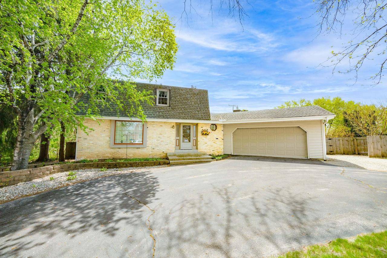 2531 Dartmouth Drive, Janesville, WI 53548
