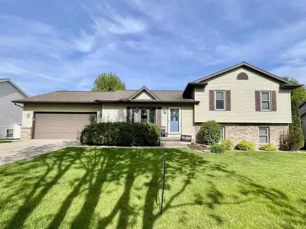 Cottage Grove, WI 53527,404 Nightingale Lane