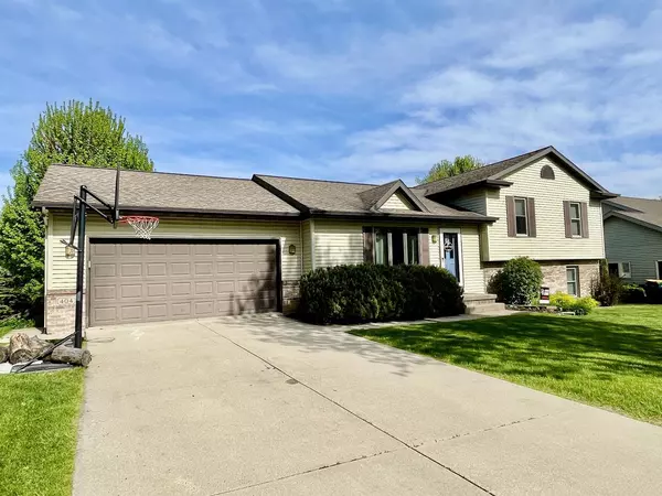 Cottage Grove, WI 53527,404 Nightingale Lane