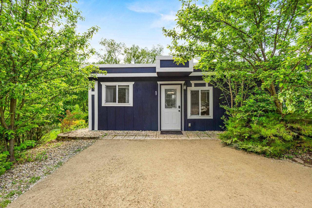 Poynette, WI 53955,N5101 Hemlock Street
