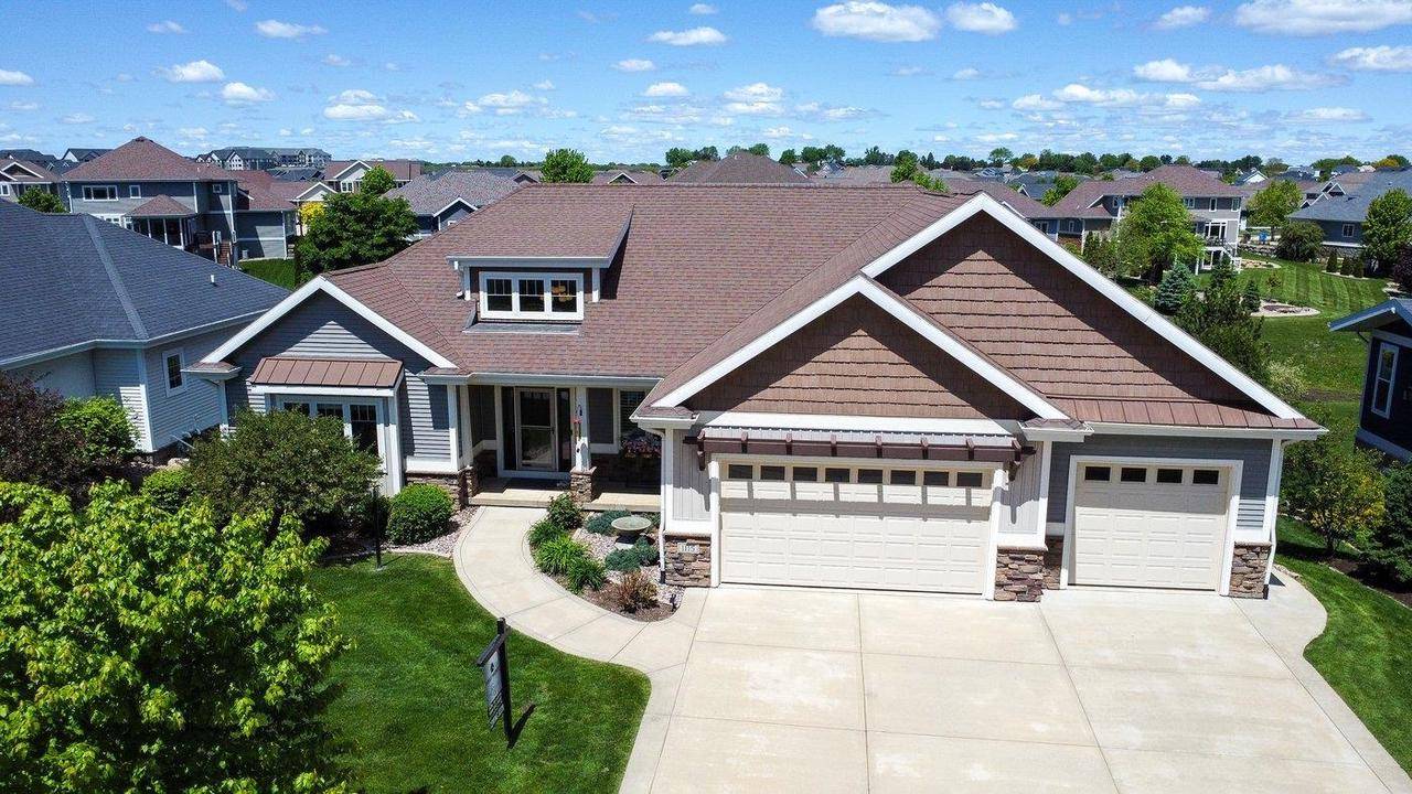 1115 Ireland Drive, Waunakee, WI 53597
