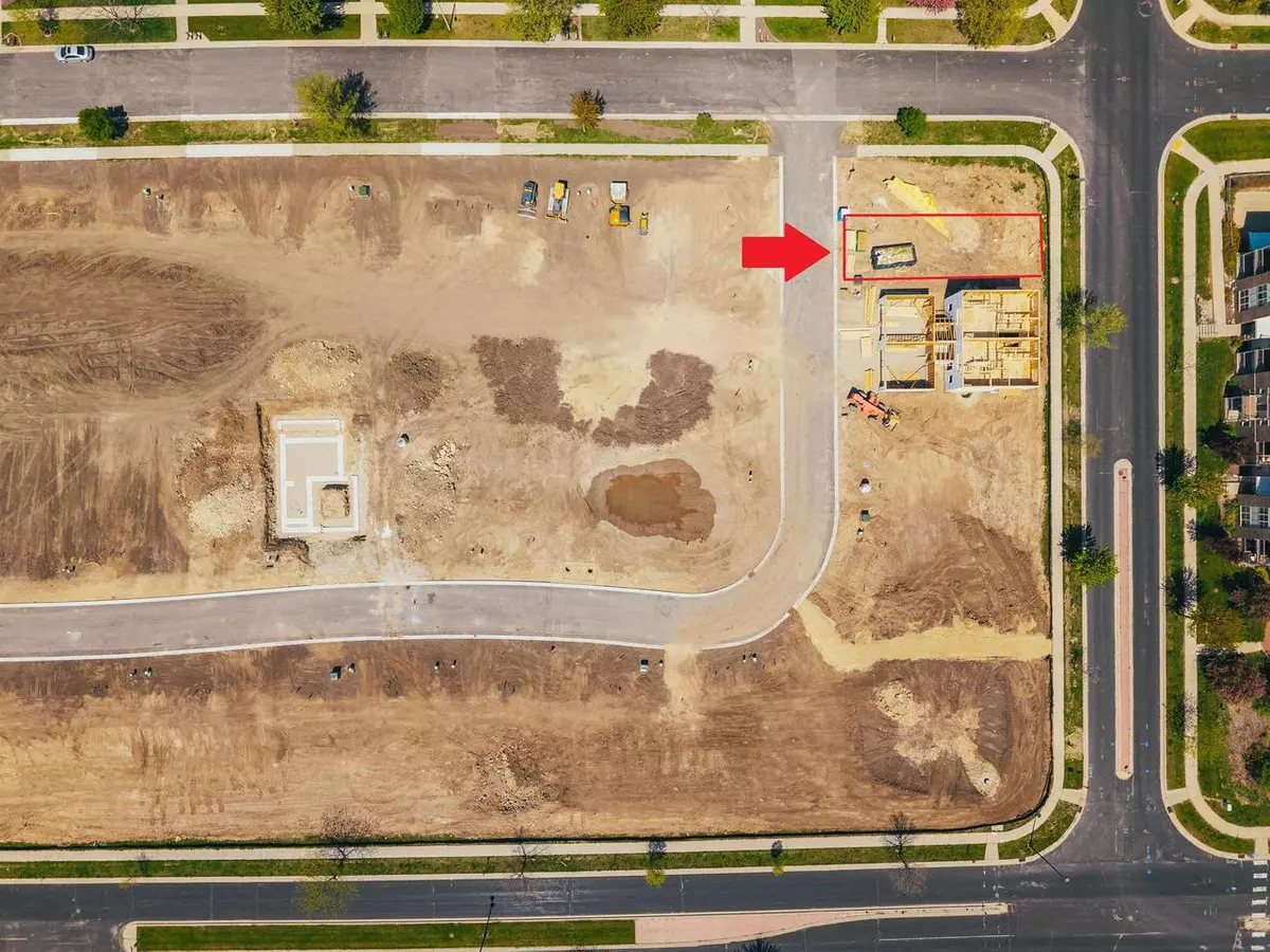 Fitchburg, WI 53711,2815 Crinkle Root Drive