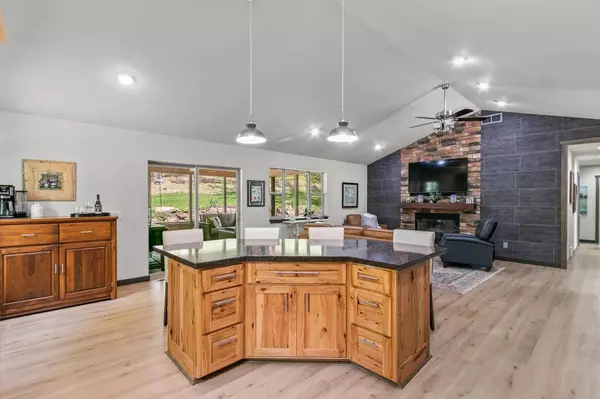 Merrimac, WI 53561,S7698 Grandview Avenue