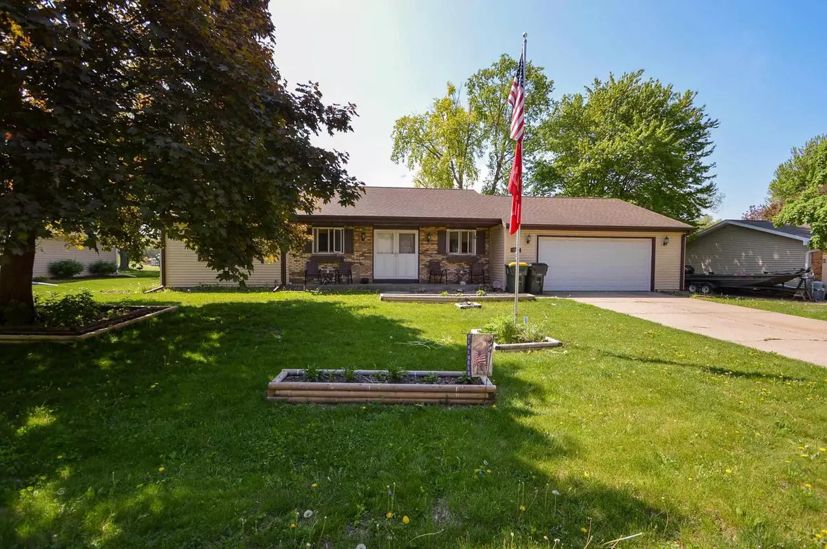 Prairie Du Chien, WI 53821,1202 E Iowa Street
