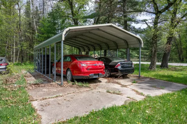 Tomah, WI 54660,9489 Highway 173