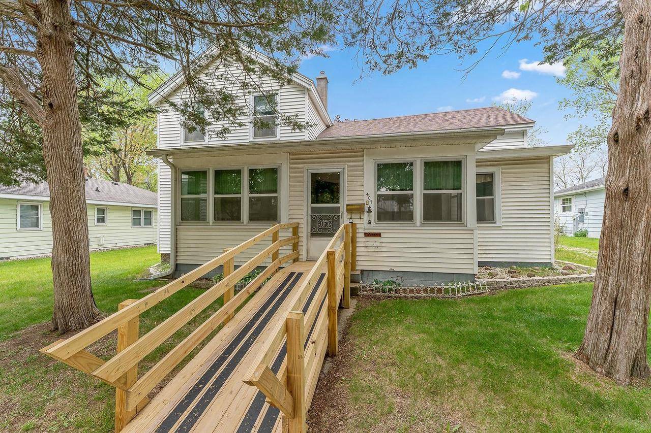 407 E Franklin Street, Portage, WI 53901