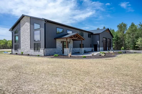 New Lisbon, WI 53950,W5613 37th Street