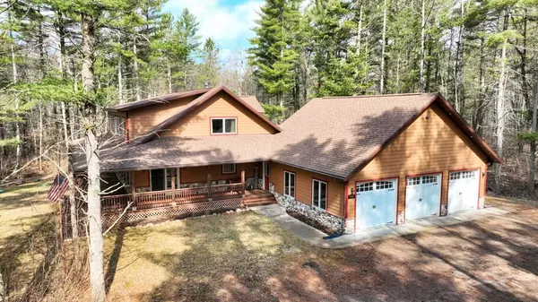 Lake Tomahawk, WI 54558,7496 River Road