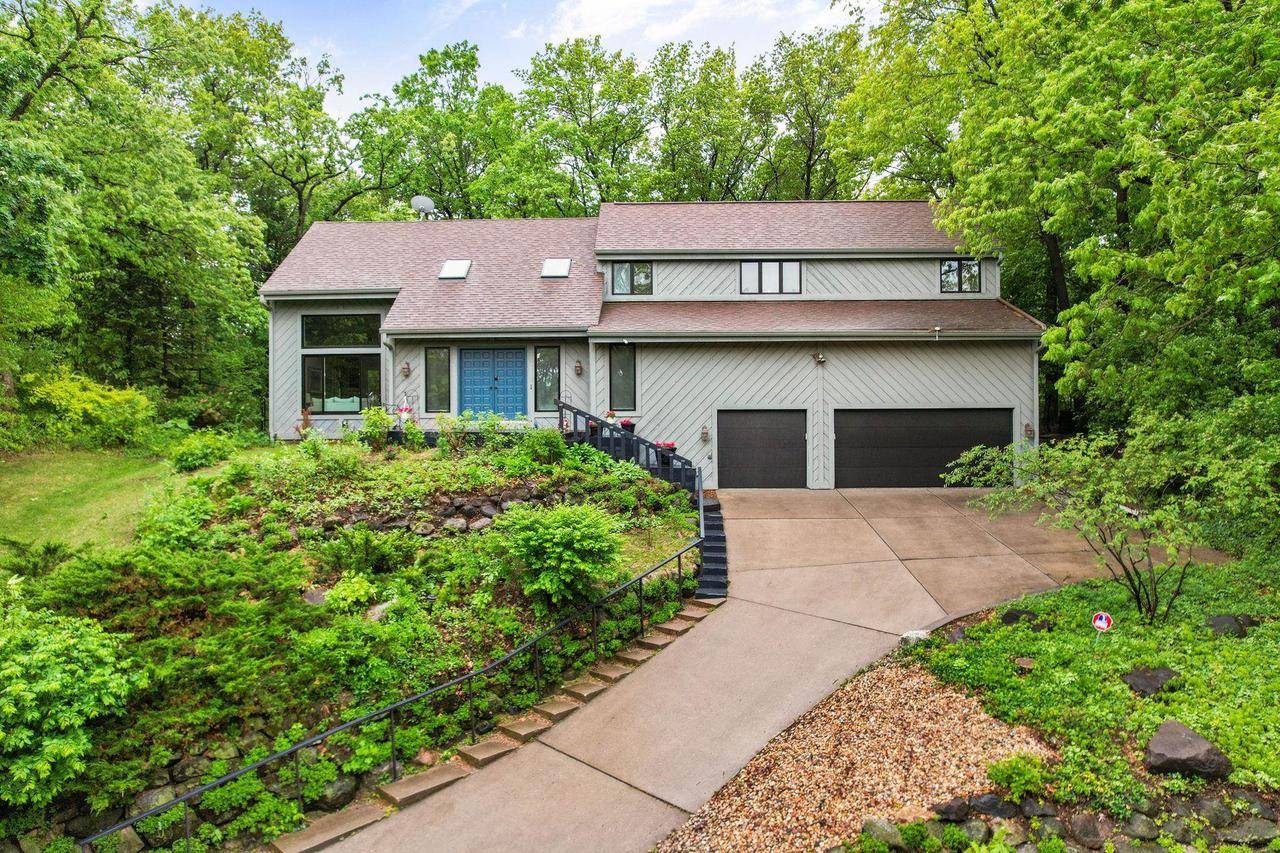 3033 Irvington Way, Madison, WI 53713
