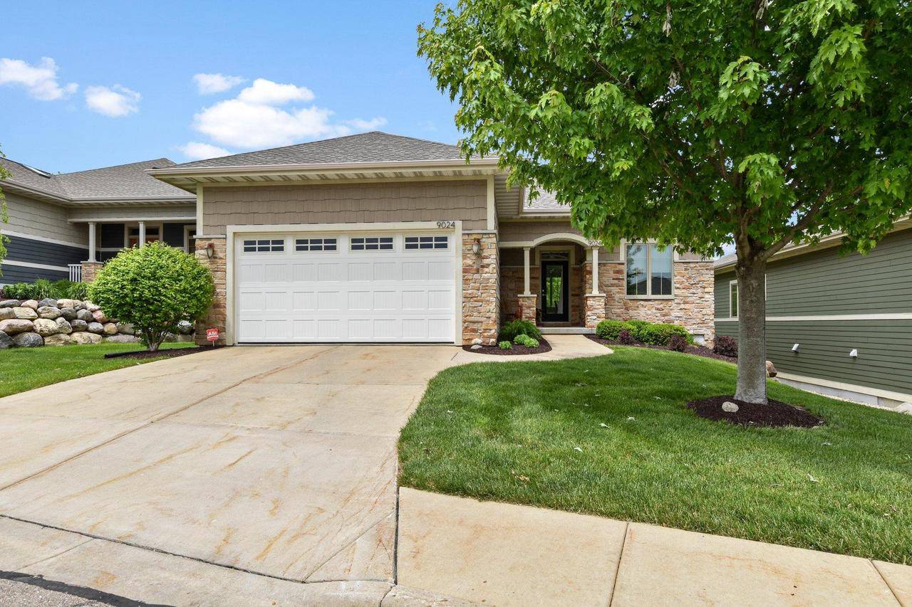 9024 Royal Oaks Circle, Verona, WI 53593