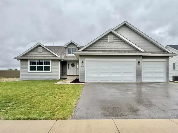 912 Shu-Lar Lane, Clinton, WI 53525