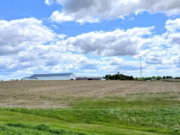 Prairie Du Chien, WI 53821,21.42 acres Hwy 18 Road