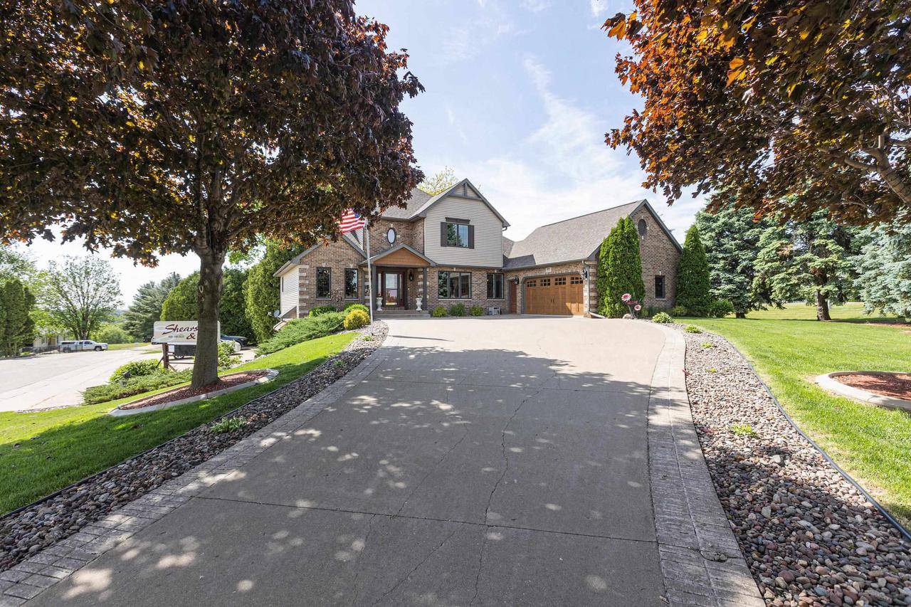 800 Ridge Avenue, Platteville, WI 53818