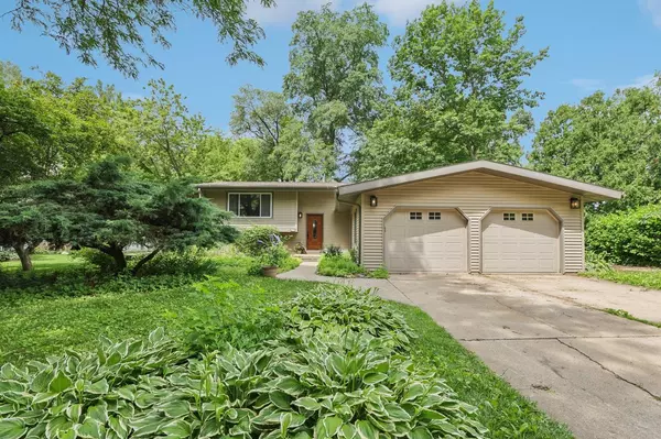 3604 Glenn Lane, Middleton, WI 53562