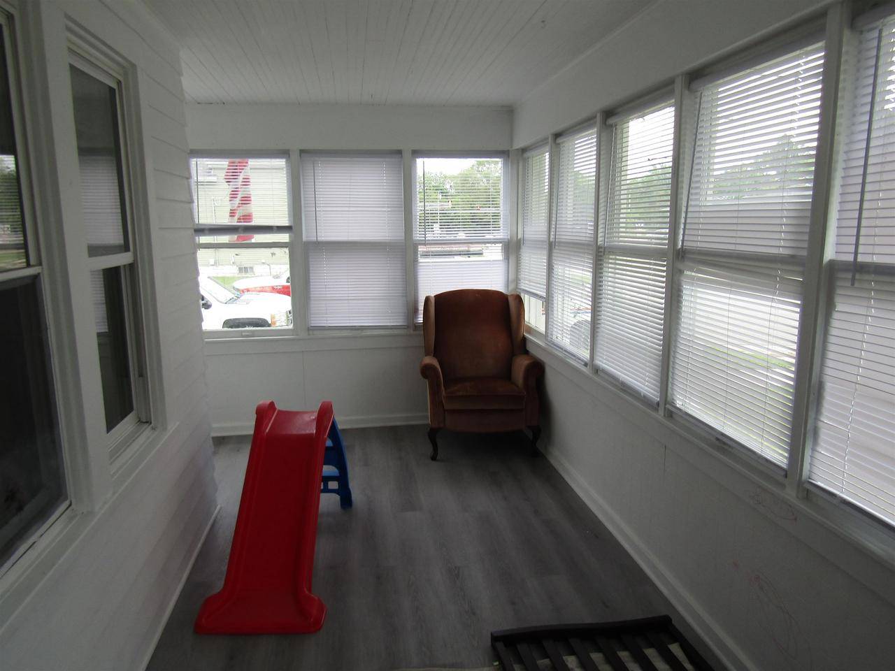 Janesville, WI 53546,1102 W State Street