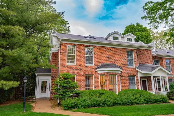 Madison, WI 53705,2818 Marshall Court