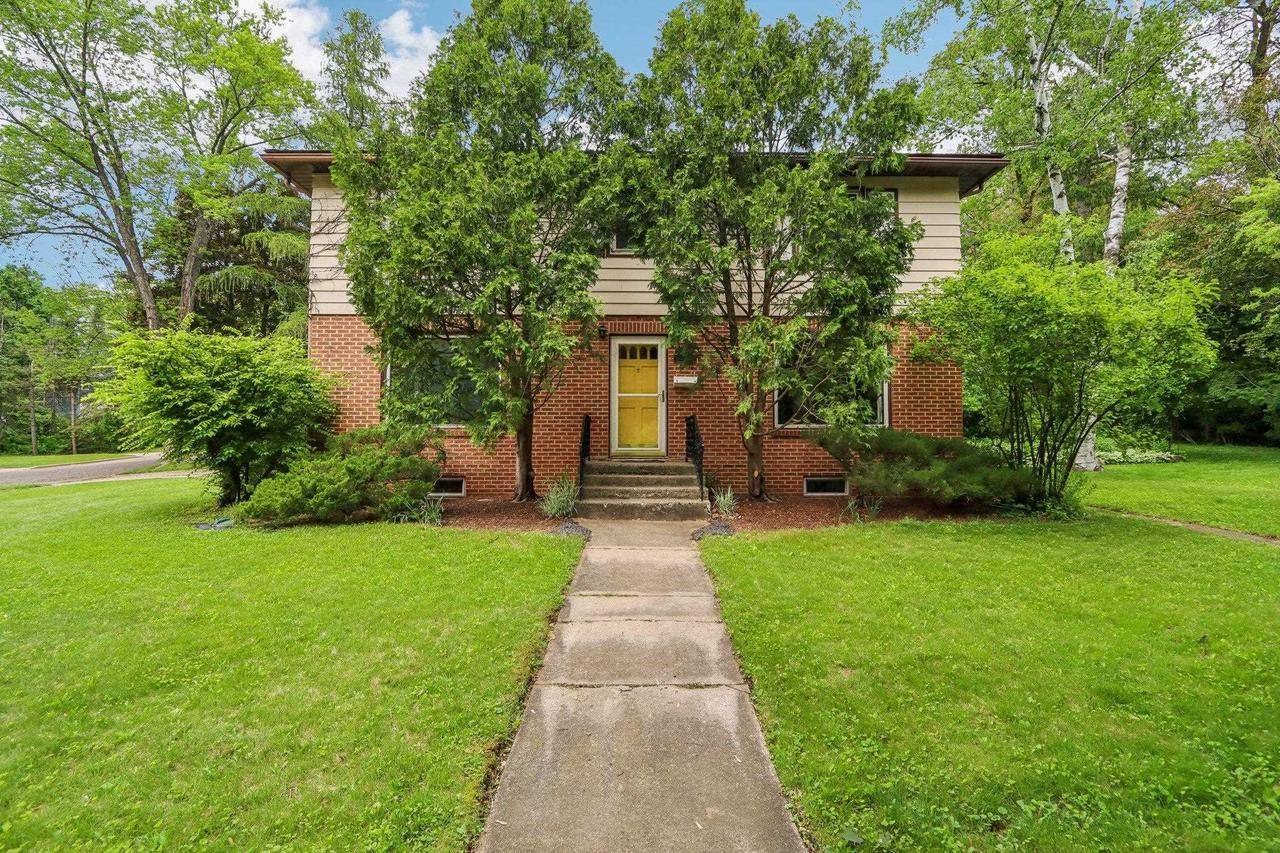 409 12th Street, Baraboo, WI 53913