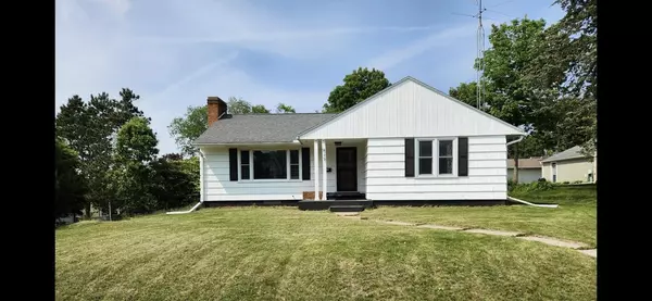 Baraboo, WI 53913,905 2nd Street