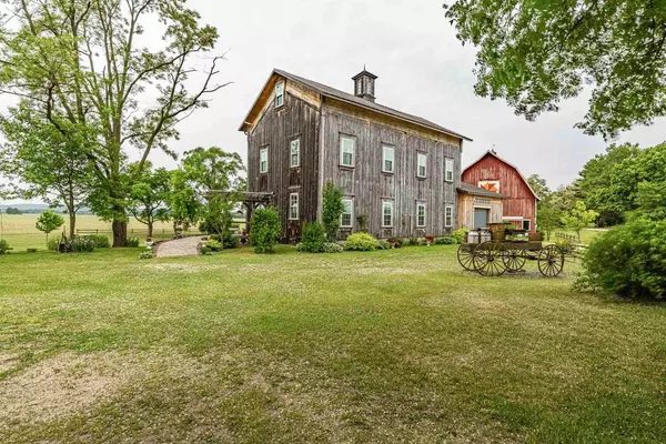 33511 Old Mill Road, Lone Rock, WI 53556