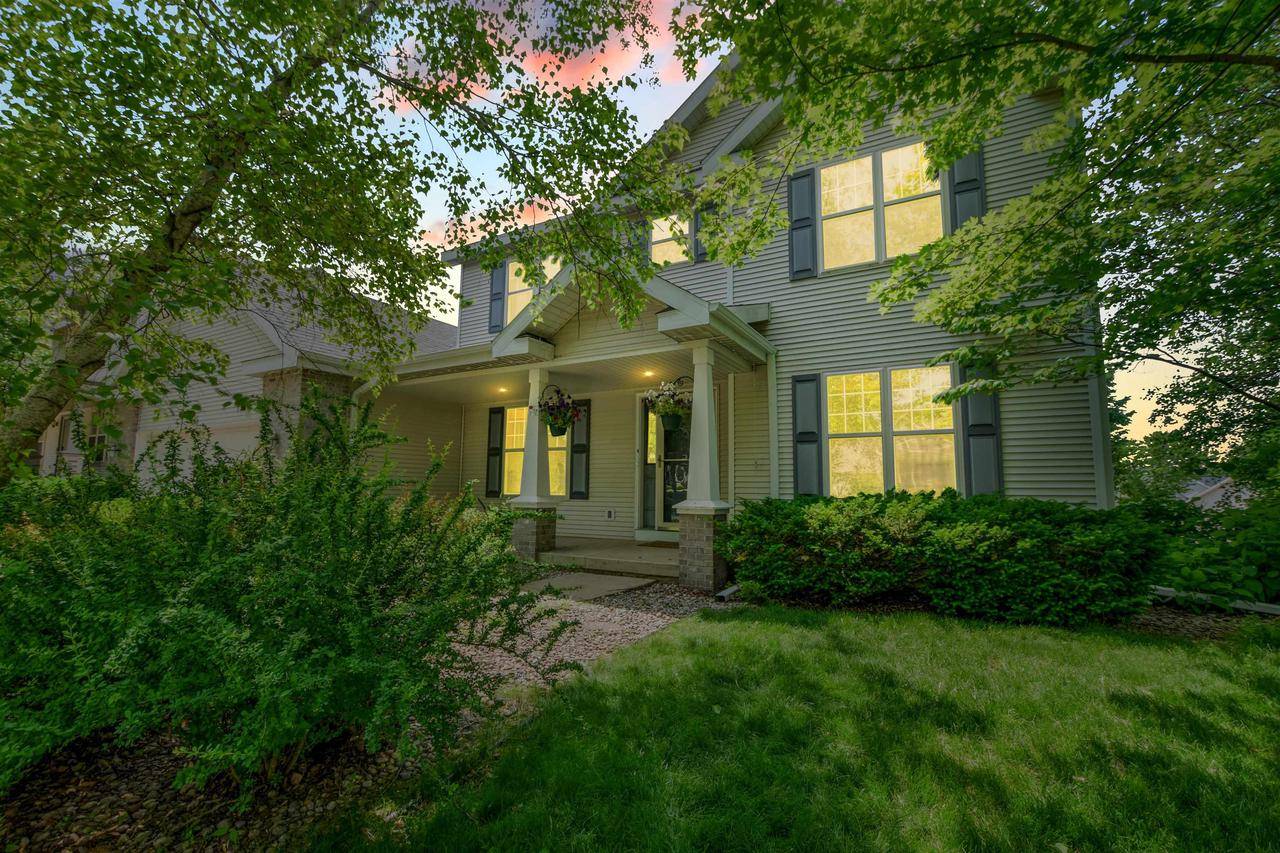 918 Eagle Crest Drive, Madison, WI 53704