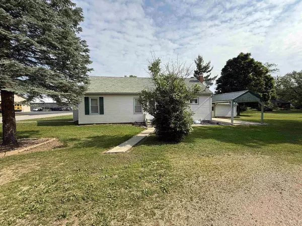 Muscoda, WI 53573,412 N 2nd Street Street