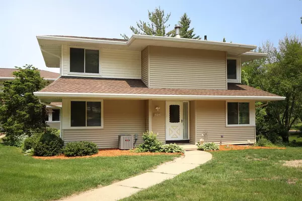 Madison, WI 53717,525 Walnut Grove Drive