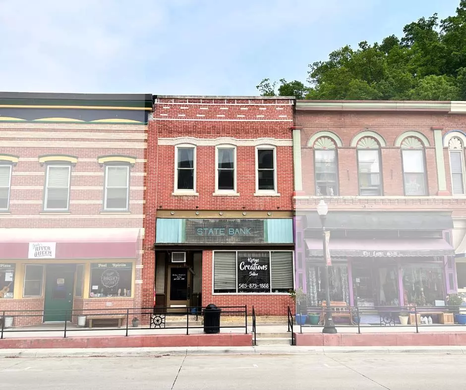 Mcgregor, IA 52157,214 Main Street