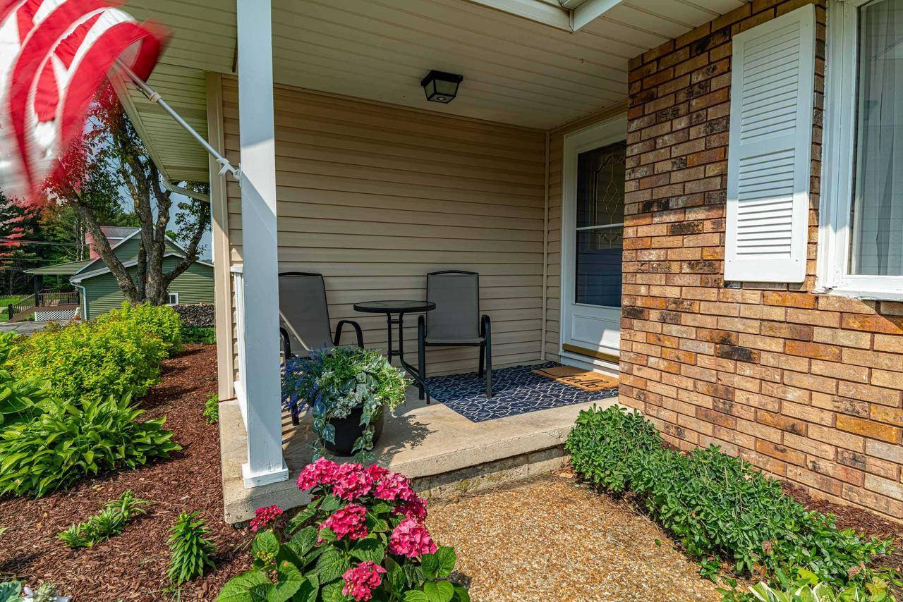 Verona, WI 53593,3472 Hickory Hill Road