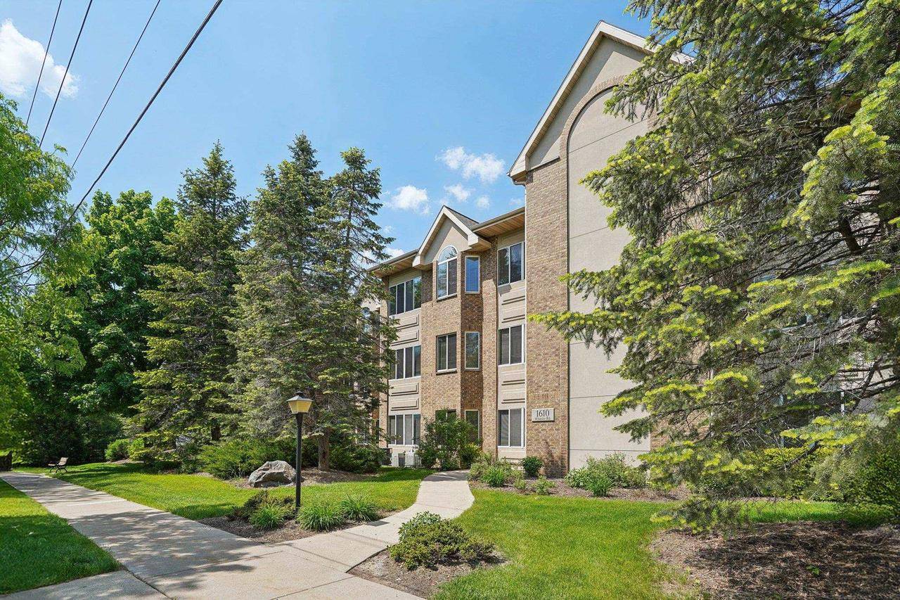 1610 Wheeler Road #2C, Madison, WI 53704