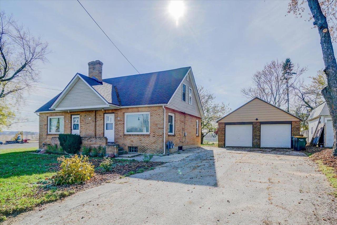 105-107 Porter Street, Marshall, WI 53559