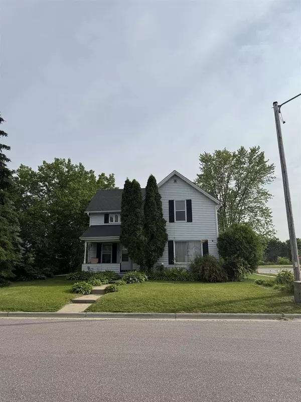 Mauston, WI 53948,404 Prairie Street