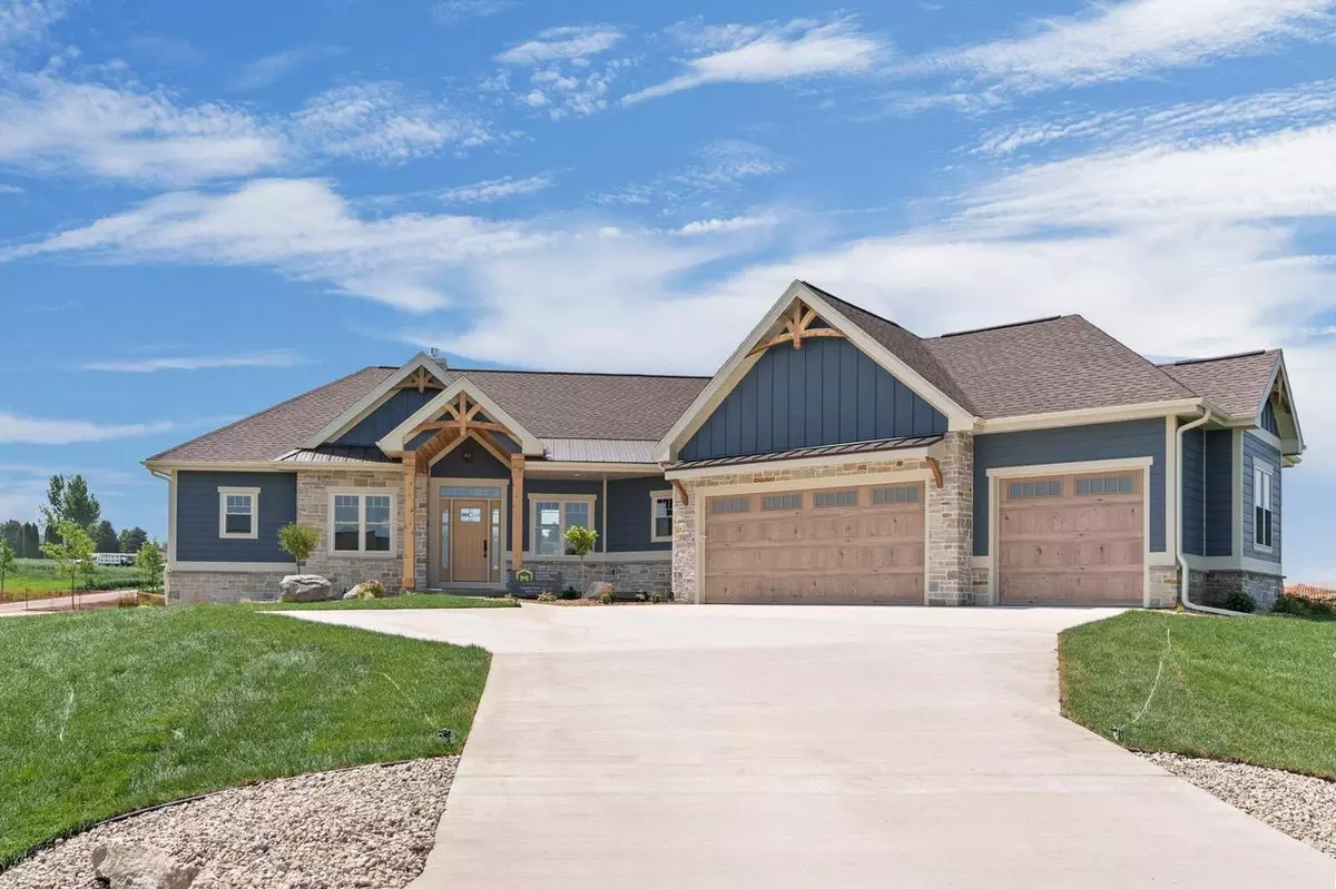 Sun Prairie, WI 53590,3327 Colton Way