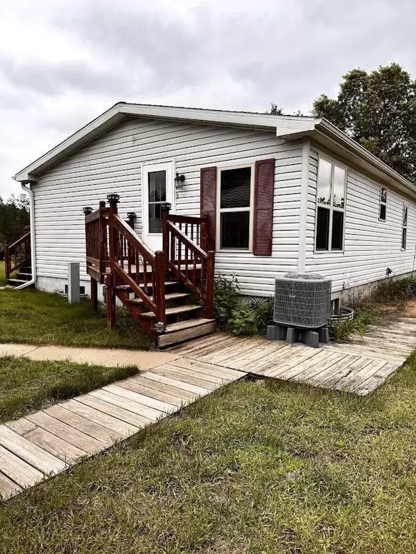 Nekoosa, WI 54457,691 Valley Trail