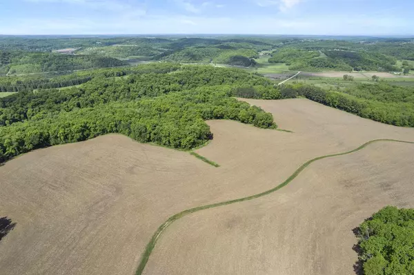 Arena, WI 53517,33.44 acres Zwettler Road
