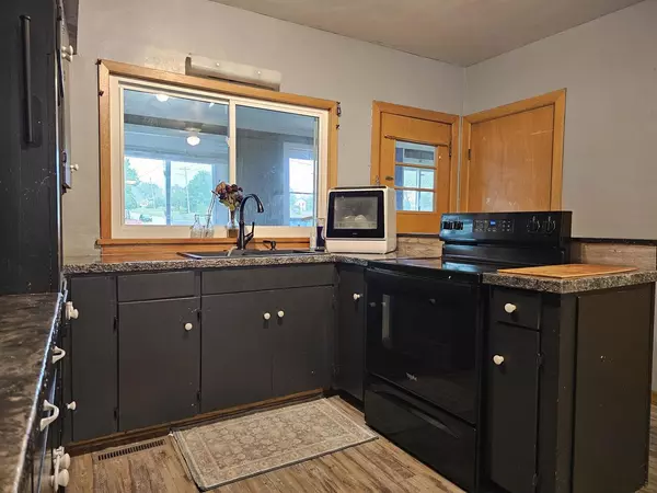 Dodgeville, WI 53533,114 N Level Street