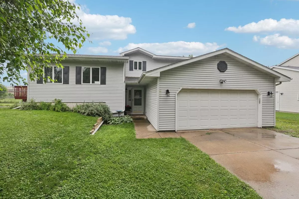 Madison, WI 53716,15 Eastridge Court