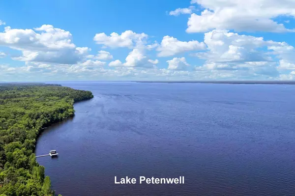 Nekoosa, WI 54457,1685 N Aurora Lane