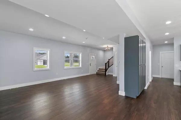 Baraboo, WI 53913,422 Roosevelt Street