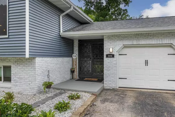 Deforest, WI 53532,504 Hill Street