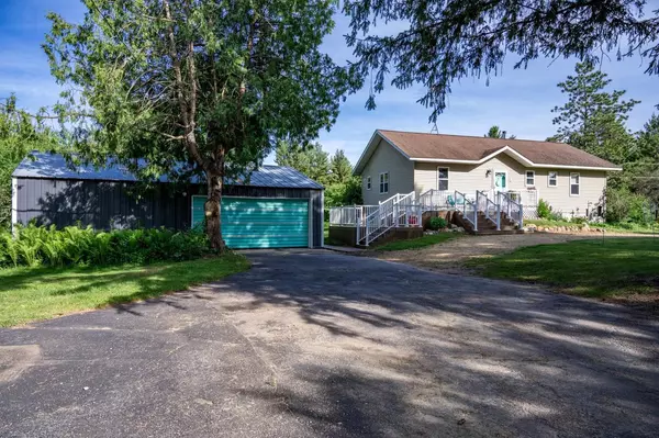 N7010 Highway 80, New Lisbon, WI 53950