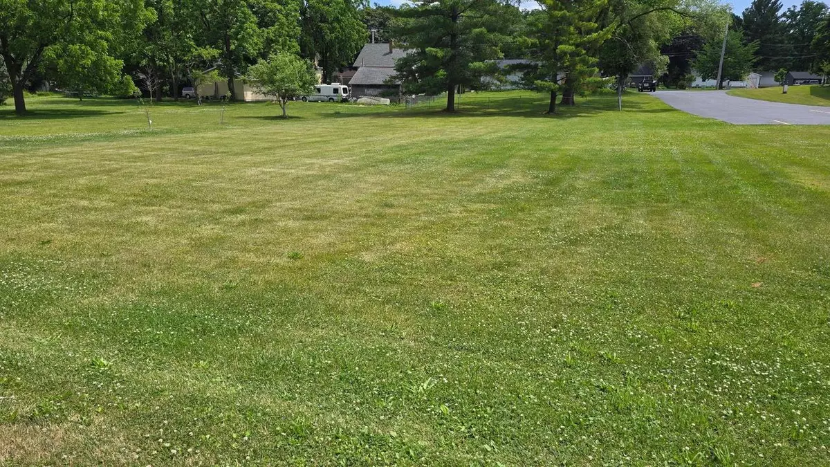Edgerton, WI 53534,725 Lyons Street