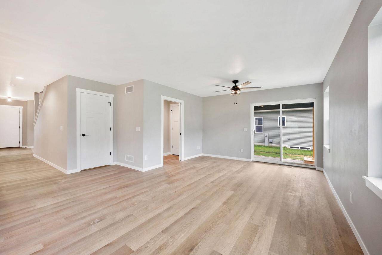 Sun Prairie, WI 53590,1088 Kamperschroer Way