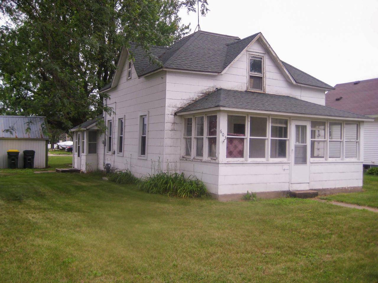 603 N Michigan Street, Prairie Du Chien, WI 53821