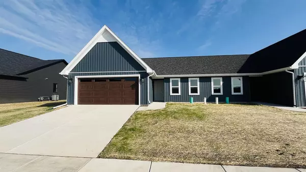 340 Lilac Lane,  Stoughton,  WI 53589