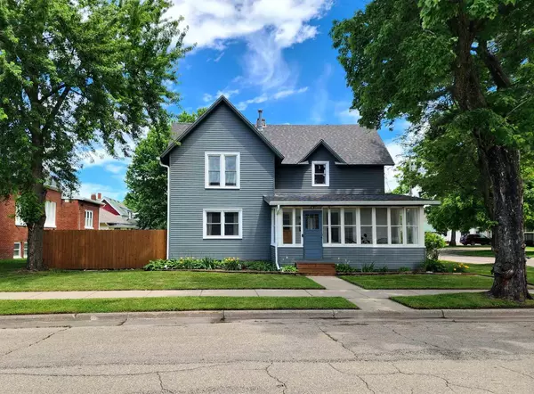 115 W Foster Street, Tomah, WI 54660