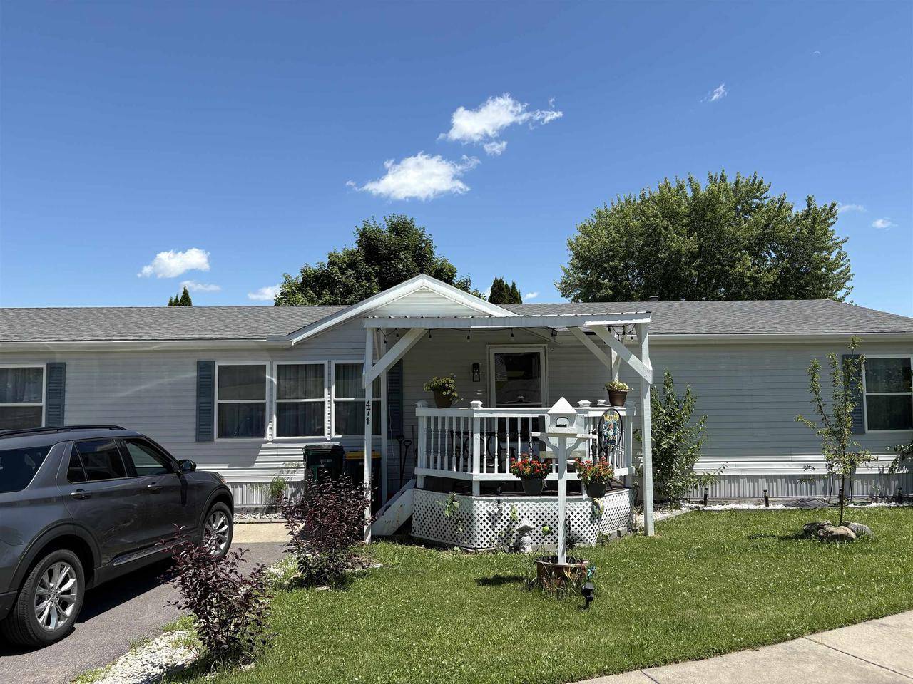 904 Moore Street, Baraboo, WI 53913