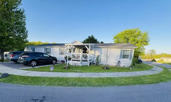 904 Moore Street #471, Baraboo, WI 53913